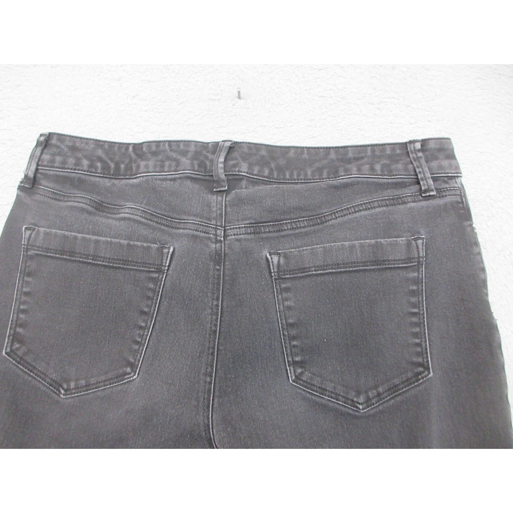 Bandolino Amy Straight Jeans Women 14 Black Charcoal Wash Mid Rise Stretch Denim - Picture 6 of 16